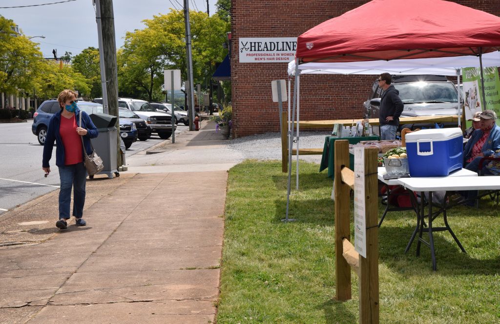 5-13-20 farmers market 046 (1024x663).jpg